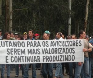 Mobilização de avicultores, com participação do deputado Padre Pedro