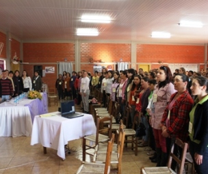 Juci Mara representou Padre Pedro na Conferência de Mulheres em Dionisio Cerqueira em 26/07/11.