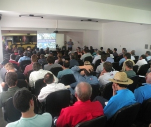 Seminário Crédito para Piscicultura em 21 de outubro de 2011. 